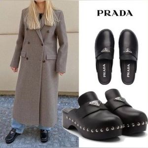 1️⃣2️⃣9️⃣5️⃣ PRADA Logo Leather Studded Clogs 38.5-39